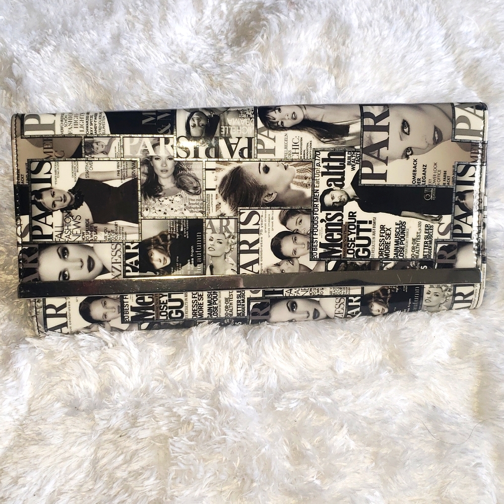 Women's clutch purse